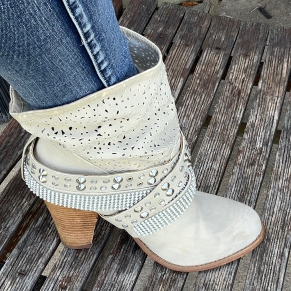 Not Rated white heeled studded women boots. Size 8